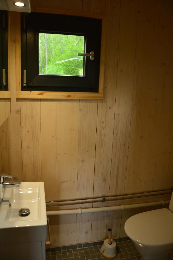 Treehut, Nature, Birds, Silence And Fjord Samlanes Exterior foto